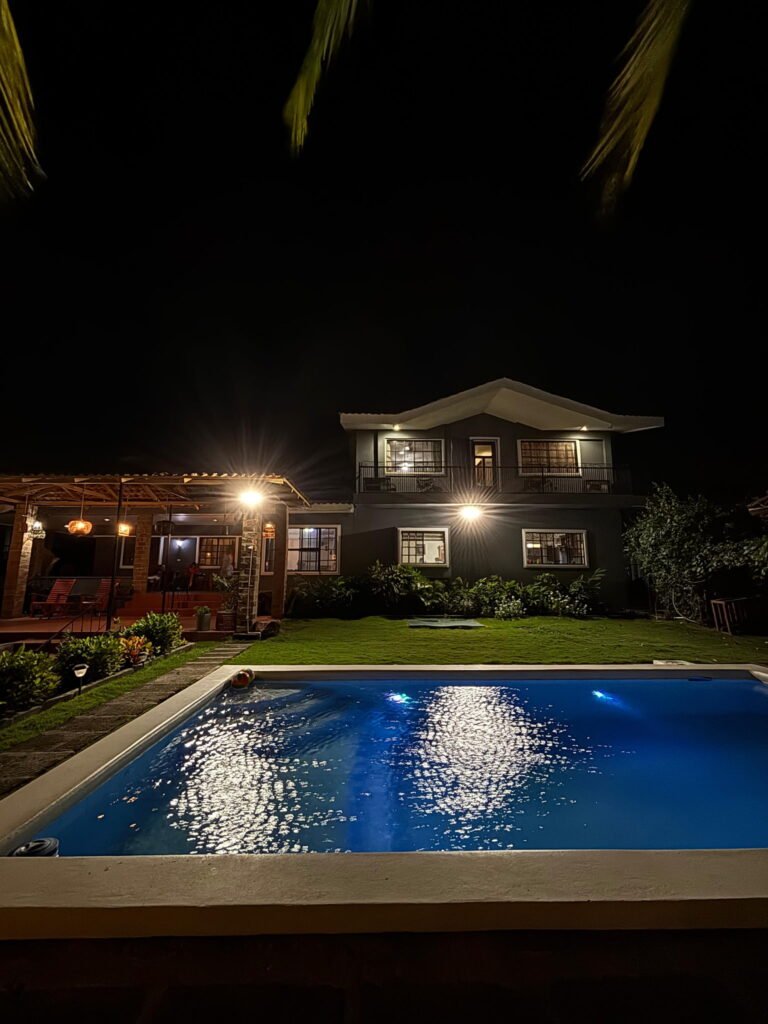 Rooms 5752035120544875295